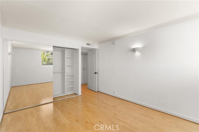 Building Photo - 10535 Wilshire Blvd