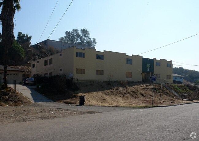 Building Photo - 5014 Auburn Dr