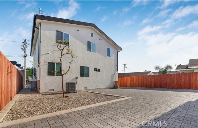Building Photo - 3743 Lanfranco St
