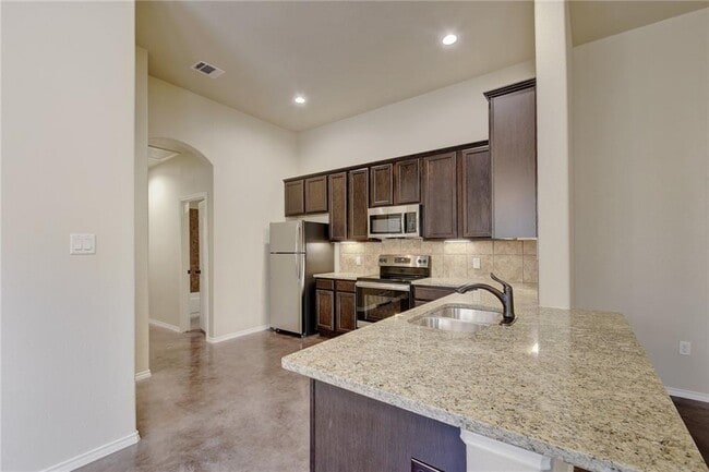 Building Photo - 467 Jack Rabbit Ln