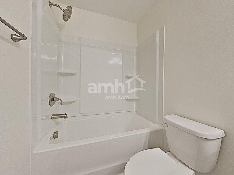 Building Photo - 299 Ivy Brook Dr