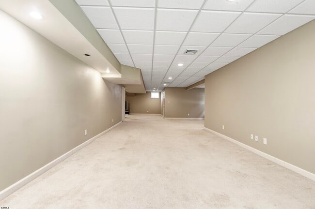 Building Photo - 113 Lighthouse Ln