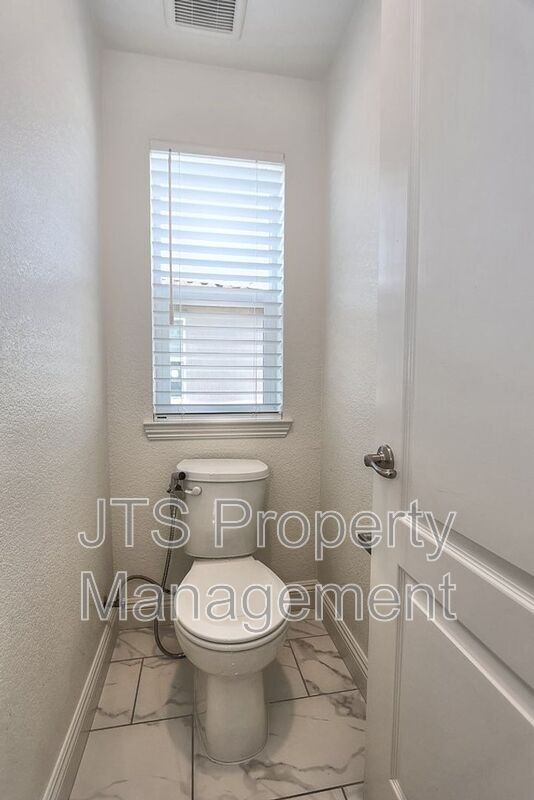Building Photo - 4268 Emerald Gate Ln
