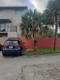 Building Photo - 15690 SW 82nd Cir Ln