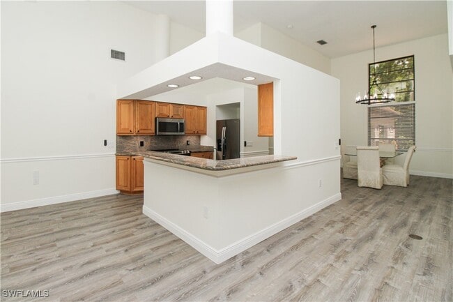 Building Photo - 311 31st St NW
