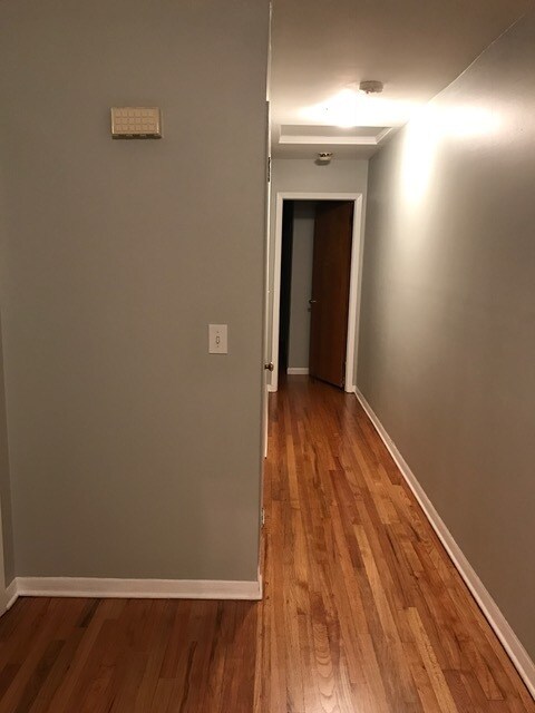 Hall way to both bedrooms - 726 Meacham Ave