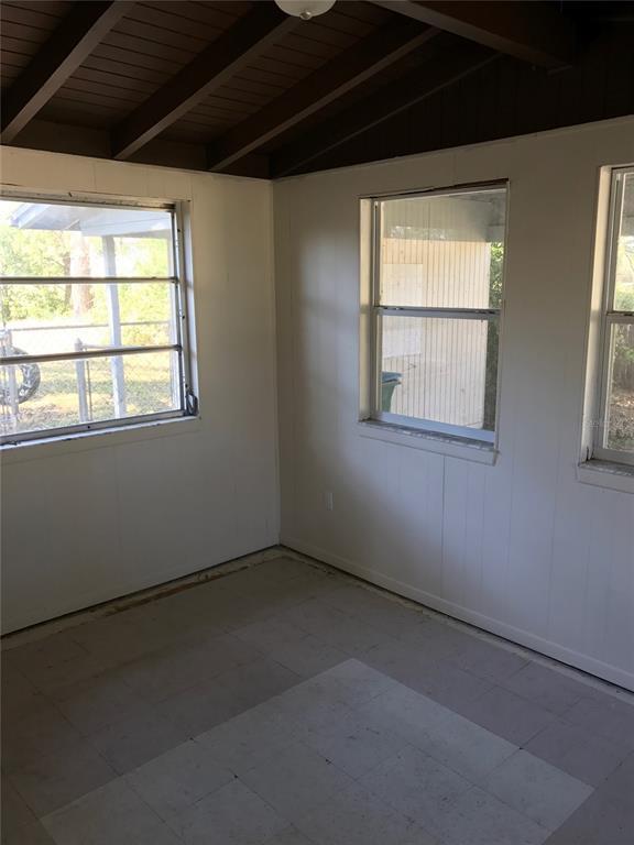 Building Photo - 1300 Fountainhead Dr