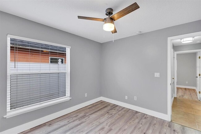 Building Photo - 7686 Pine Fork Dr