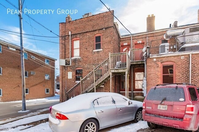 Building Photo - 24 Chittenden Ave