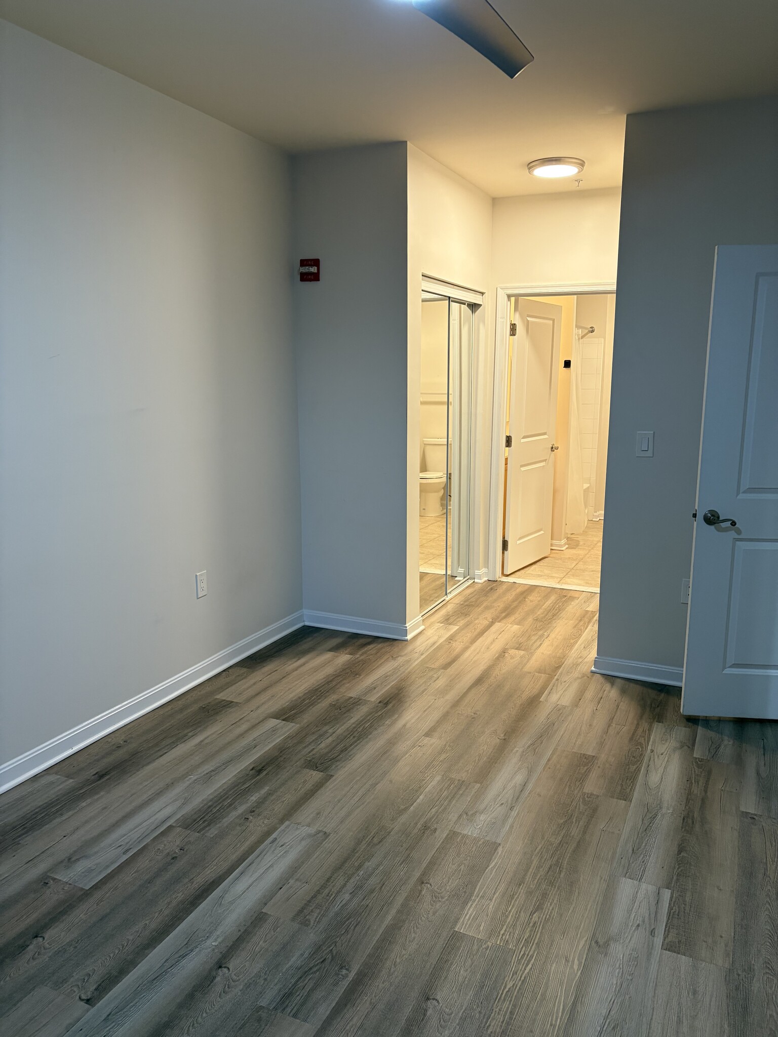 Building Photo - 2665 Prosperity Ave