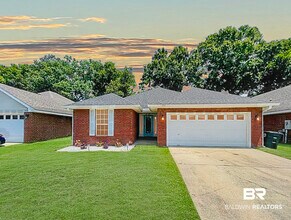 Building Photo - 154 Cypress Ln