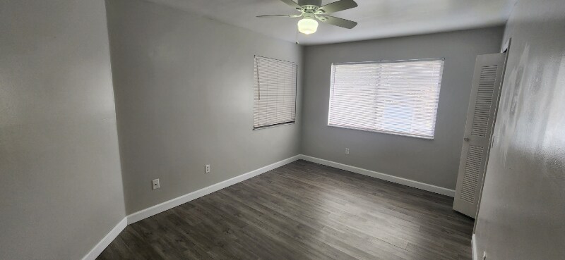 Building Photo - 2388 Oak Park Way