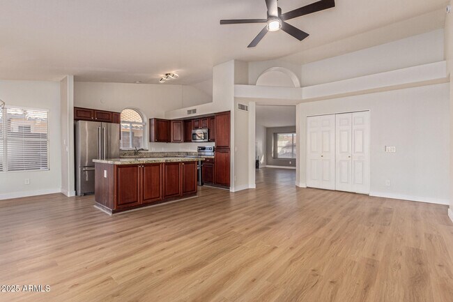 Building Photo - 5340 W Oraibi Dr