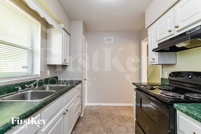 Building Photo - 1775 Sea Isle Rd