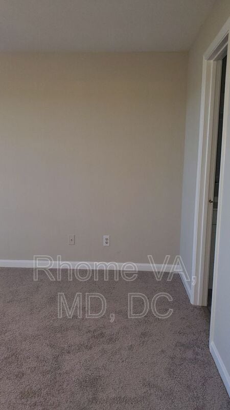 Building Photo - 1129 Huntmaster Terrace NE