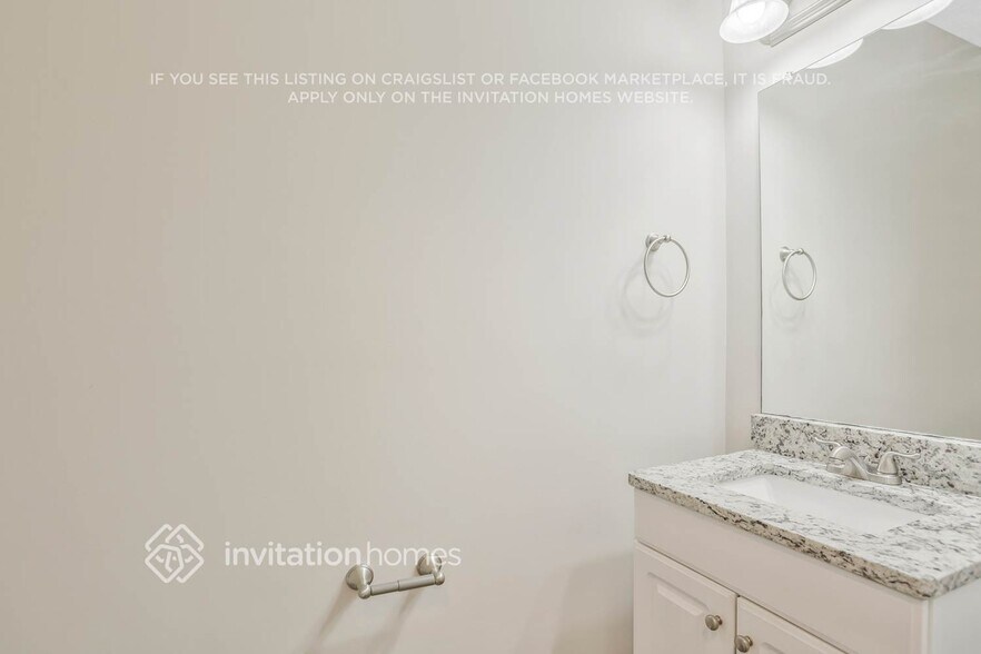 Building Photo - 2645 Abbots Glen Dr NW