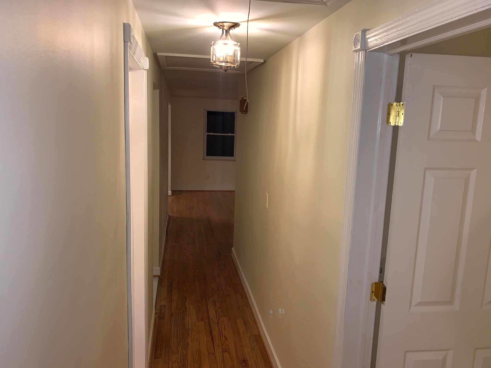Building Photo - 4268 Sample Ct