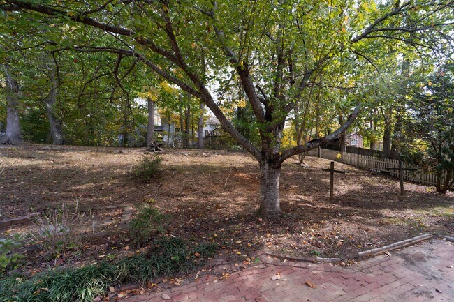 Building Photo - Fabulous Home in Aquia Harbor