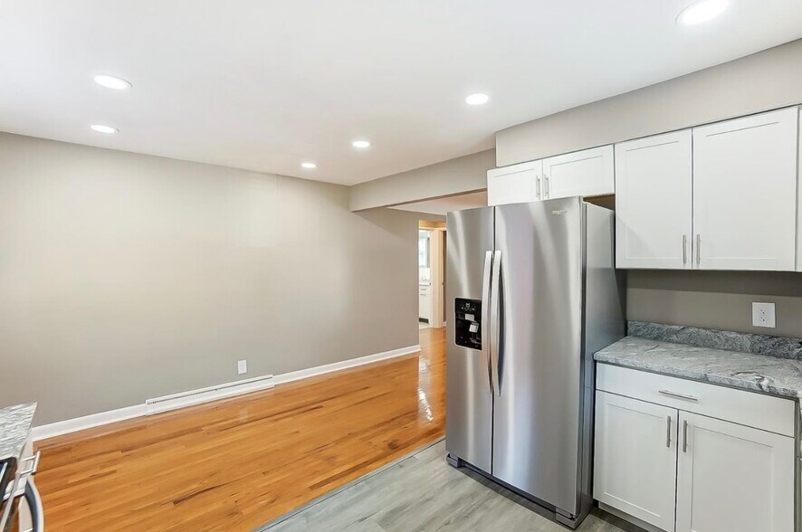 Building Photo - 4936 Kelsch Ln