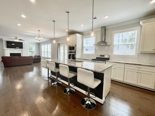 Building Photo - Custom-Built Home in Mill Dam Pointe! Marsh & Water Views! Minutes to Bay Beaches, Pet Friendly, ...