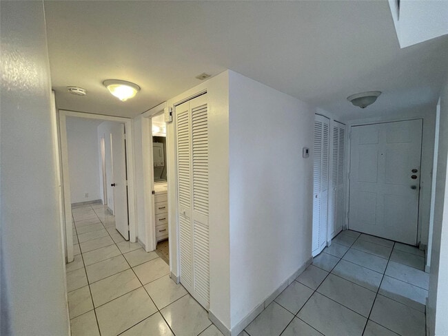 Building Photo - 4155 NW 90th Ave