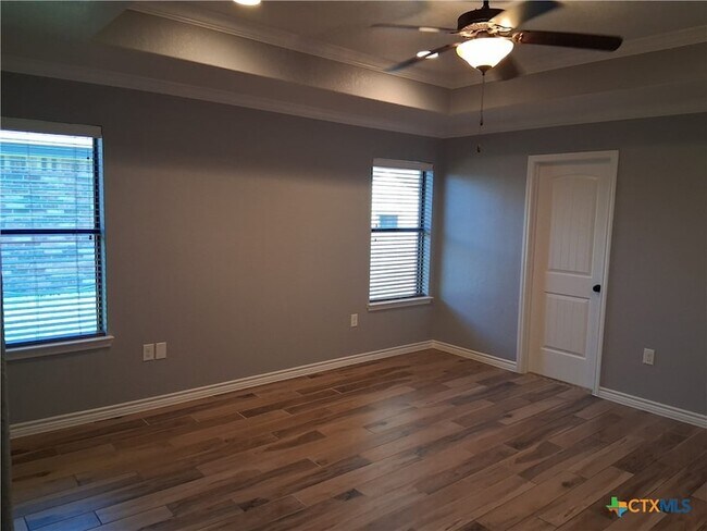 Building Photo - 9610 Taylor Renee Dr