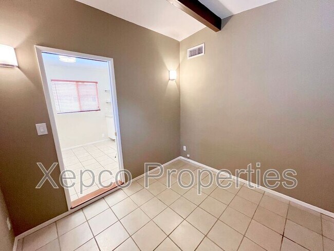 Building Photo - 4019 Cll San Raphael