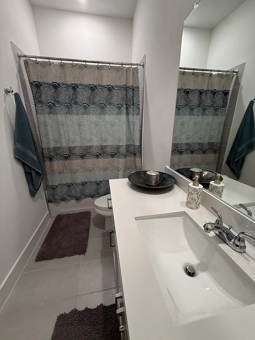 Building Photo - 1525 Pintail Pl