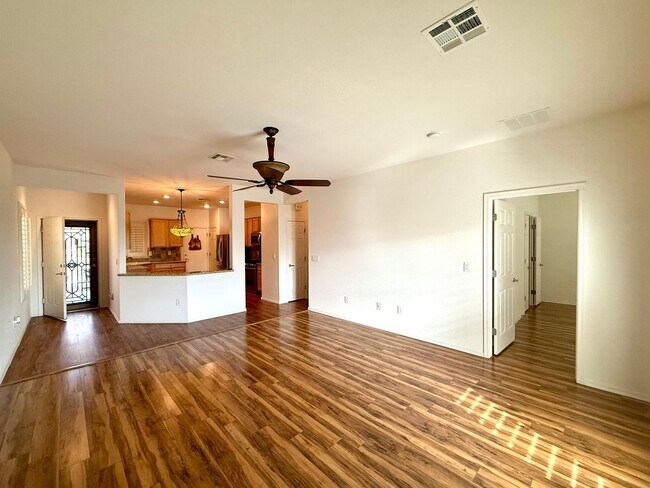 Building Photo - Great single-story two bedroom home in Sun City Aliante with golf course view