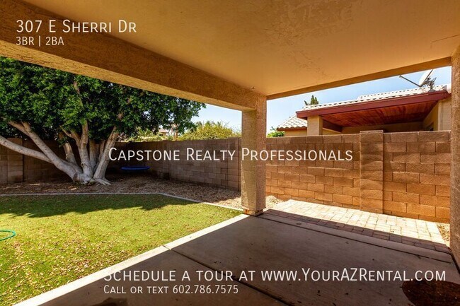 Building Photo - 307 E Sherri Dr