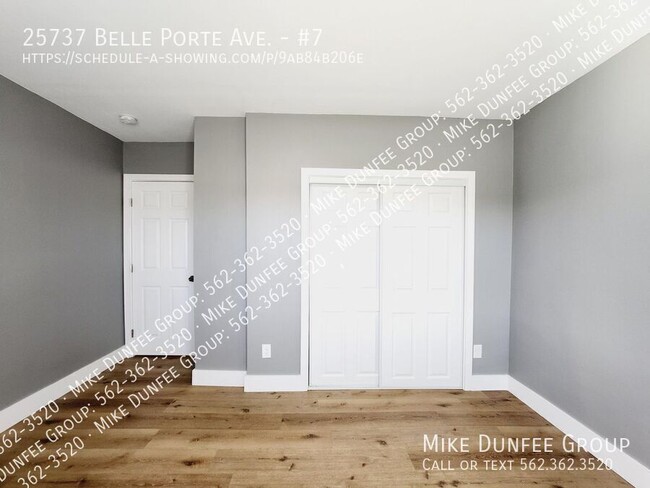 Building Photo - Newly Remodeled 2 Bedroom 1 Bath in Harbor...