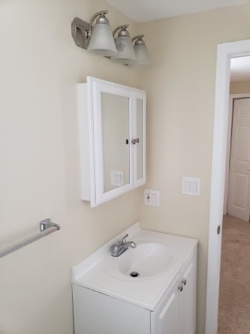 Building Photo - 2300 S Ridgeway Ave