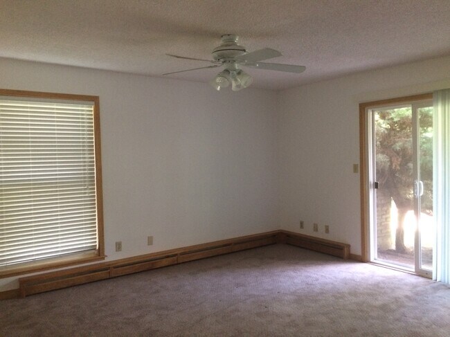 Living Room - 3148 29th St