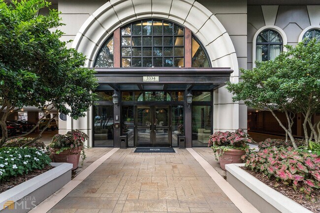 Building Photo - 3334 Peachtree Rd NE