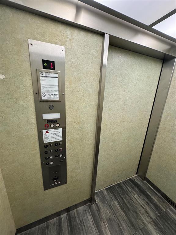 Building Photo - 3177 Feltrim Pl