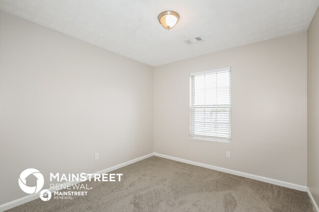 Building Photo - 5155 Tussahaw Crossing