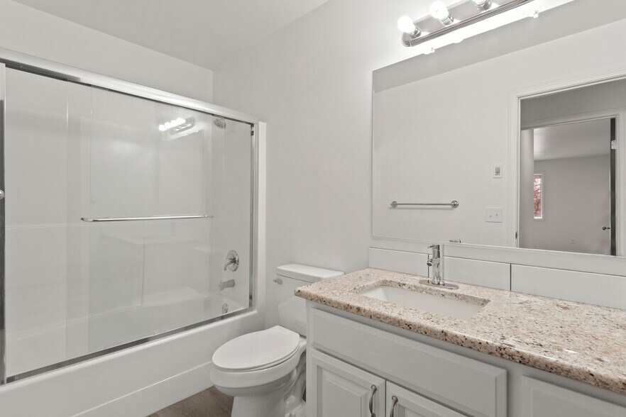 Building Photo - 5704 W Garden Springs Rd