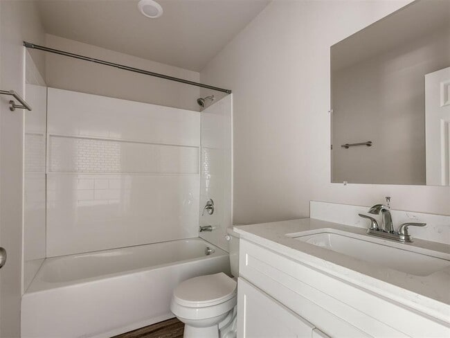 Building Photo - 1102 Ashton Ln