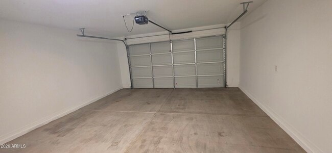 Building Photo - 14759 W Soft Wind Dr