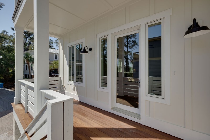 Building Photo - 4 River Oak Ln