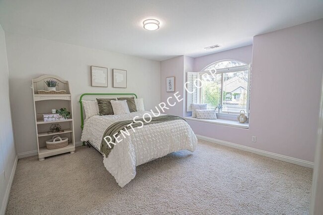 Building Photo - 26511 Brooks Cir