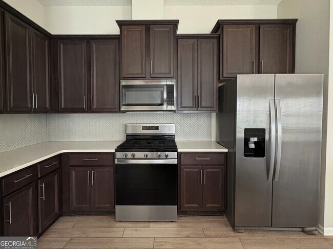 Building Photo - 312 Chinquapin Dr