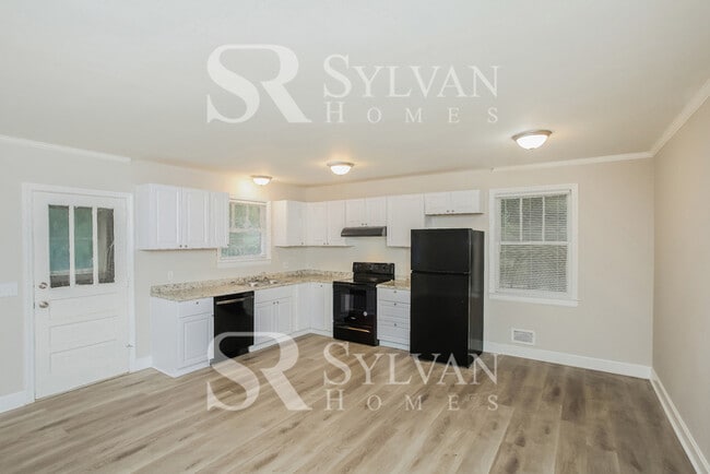 Building Photo - Life Just Got Better!