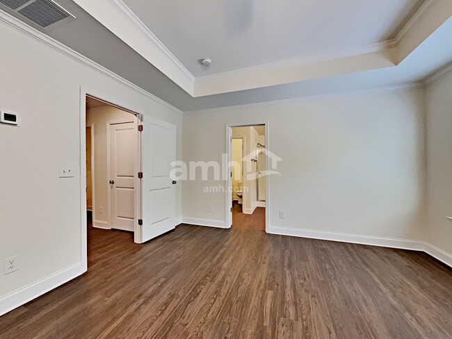 Building Photo - 601 Woodall Rd