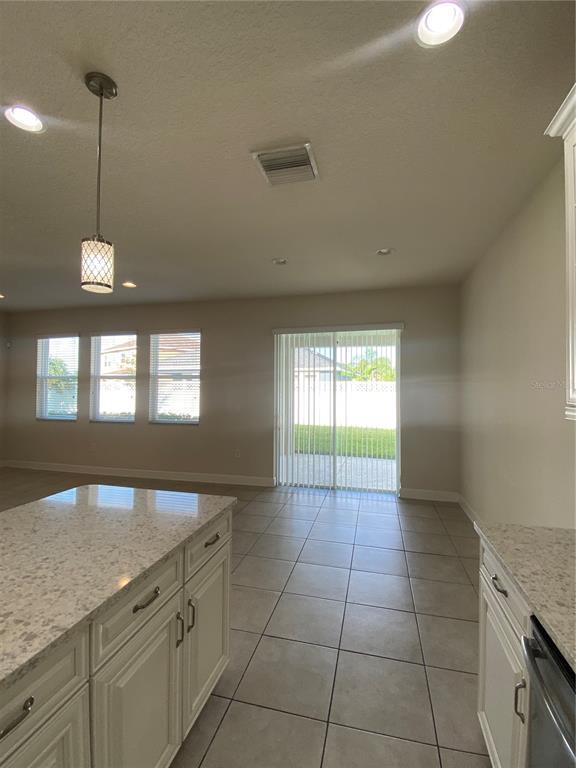 Building Photo - 33207 Whisper Pointe Dr