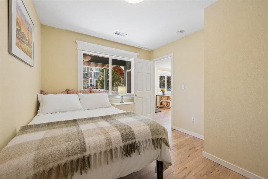 Building Photo - 2002 S Fork Dr