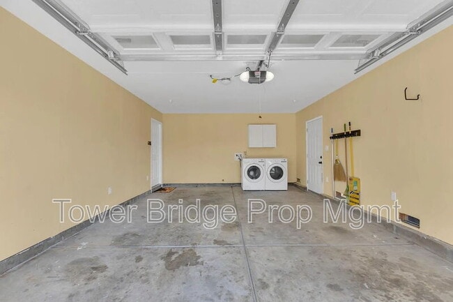 Building Photo - 1131 Odonnell Ave