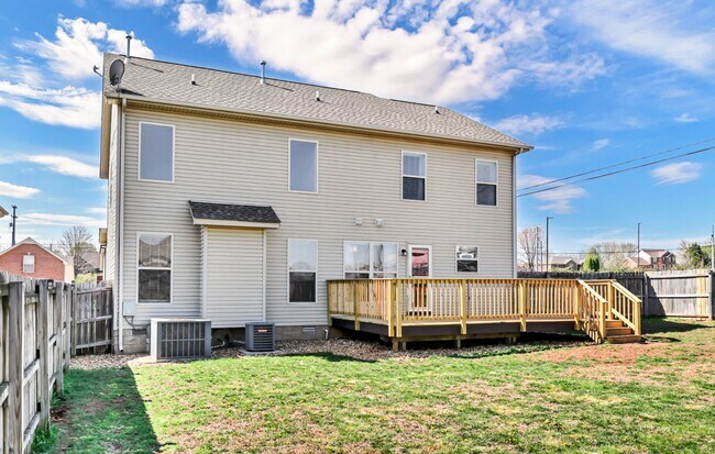 Building Photo - 3460 Oak Creek Dr