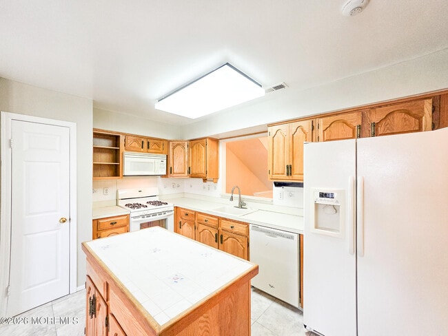Building Photo - 1H Rutland Ln