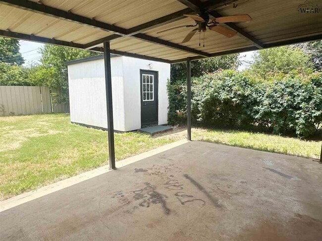 Building Photo - 1708 Cimarron Trail